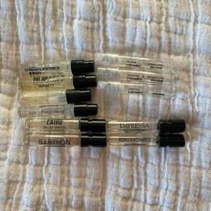 11 piece niche fragrance sample set